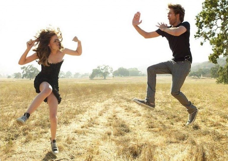 le-couple-ne-se-bat-plus-seulement-pour-blaguer-768x544