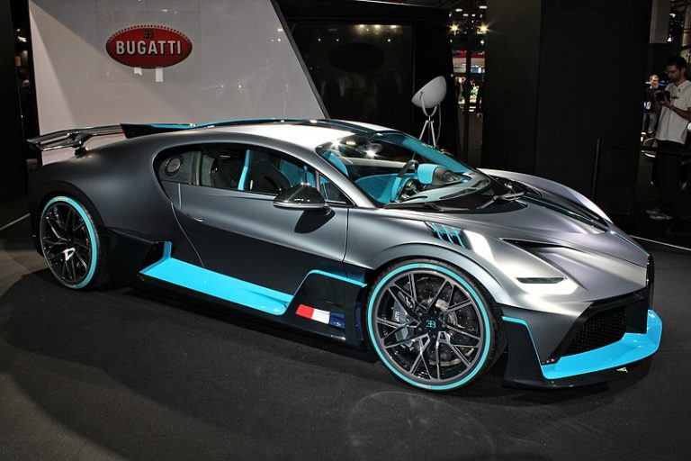 Bugatti Divo Alexander Migl Wikipédia